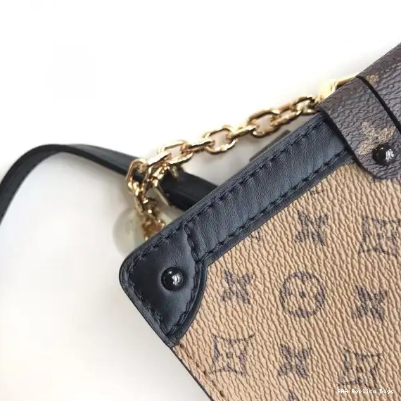 Aaa replica ru CLUTCH TRUNK Louis Vuitton 0521